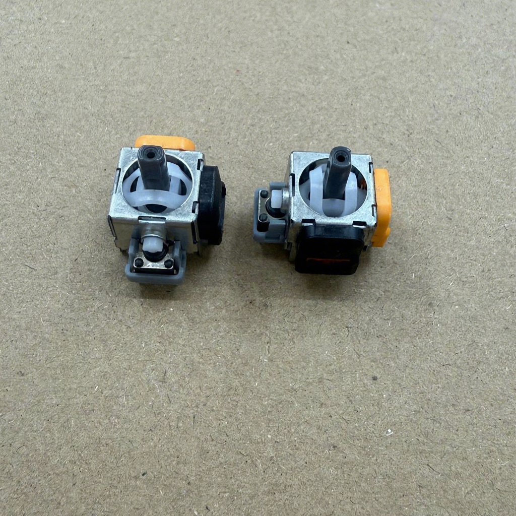 Wholesale Ginfull Hall Effect 3D Analog Joystick for Switch Pro PS4 PS5 Xbox Series S X Controller Hall Drift-free Joystick - Gallery Image 3