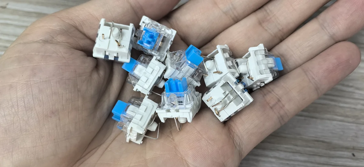 Wholesale Pre-Assembled Switch and LED Module for Keyboard Clicker Fidget Switch Tester DIY Fidget Toy Assembly Parts - Gallery Image 2